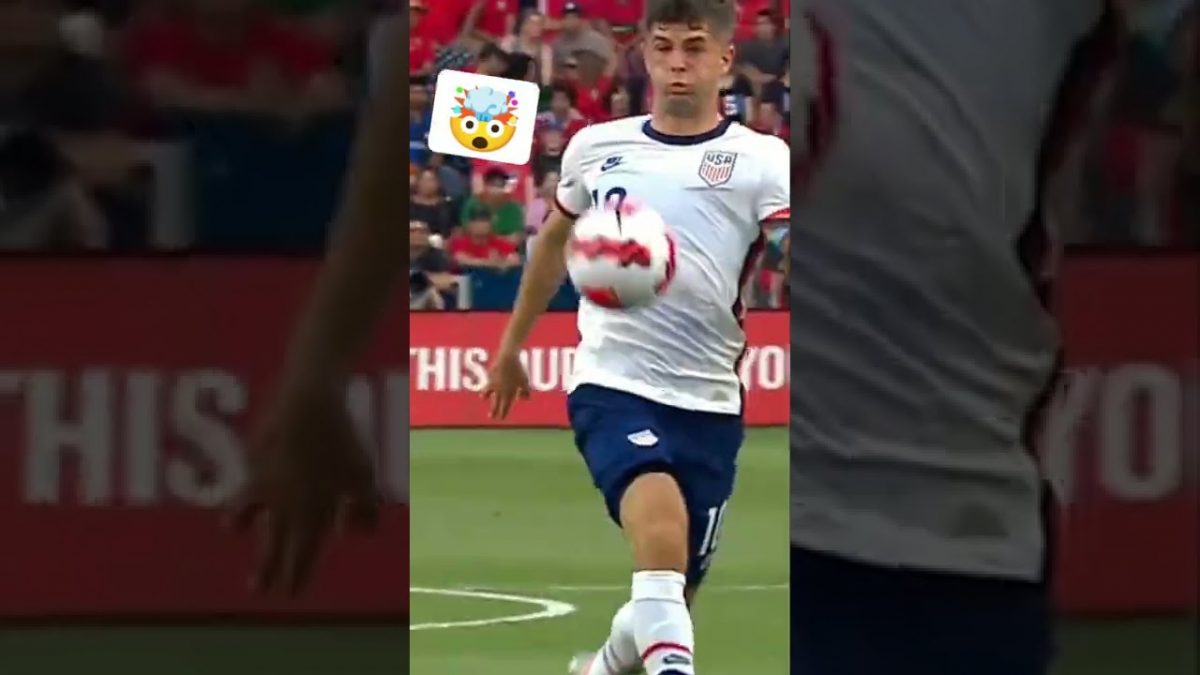 ¡TOQUE LOCO DE CHRISTIAN PULISIC!  😳🔥🤌#shorts #football #soccer #viral #usa